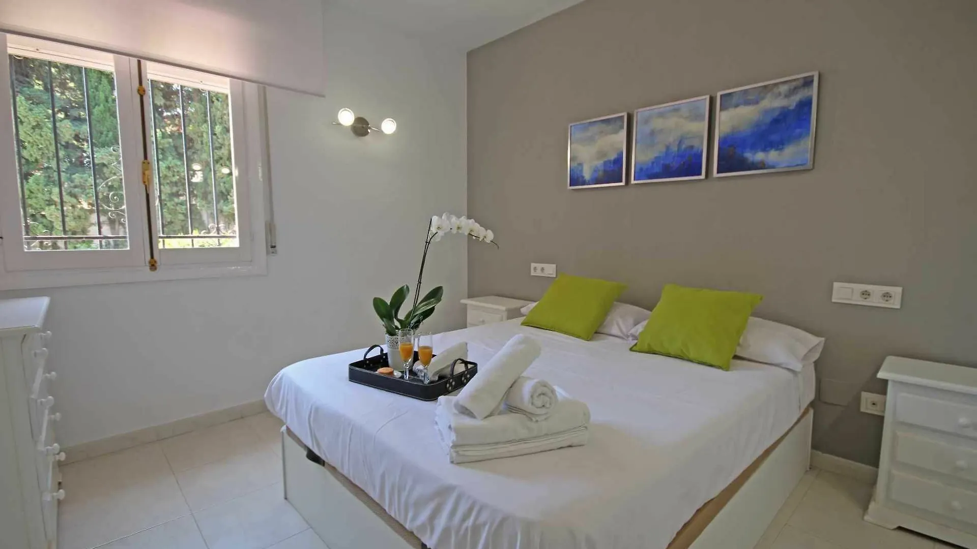 Camaleon Grupalmalaga Apartment 0*, Malaga Spain
