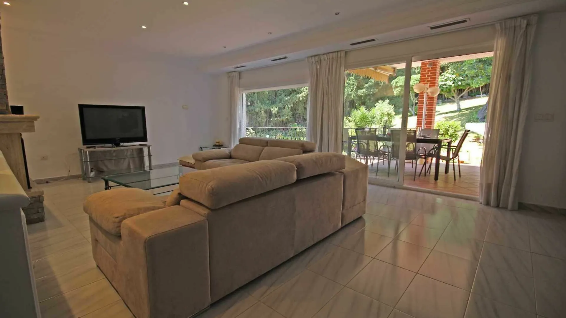Camaleon Grupalmalaga Apartment  Malaga