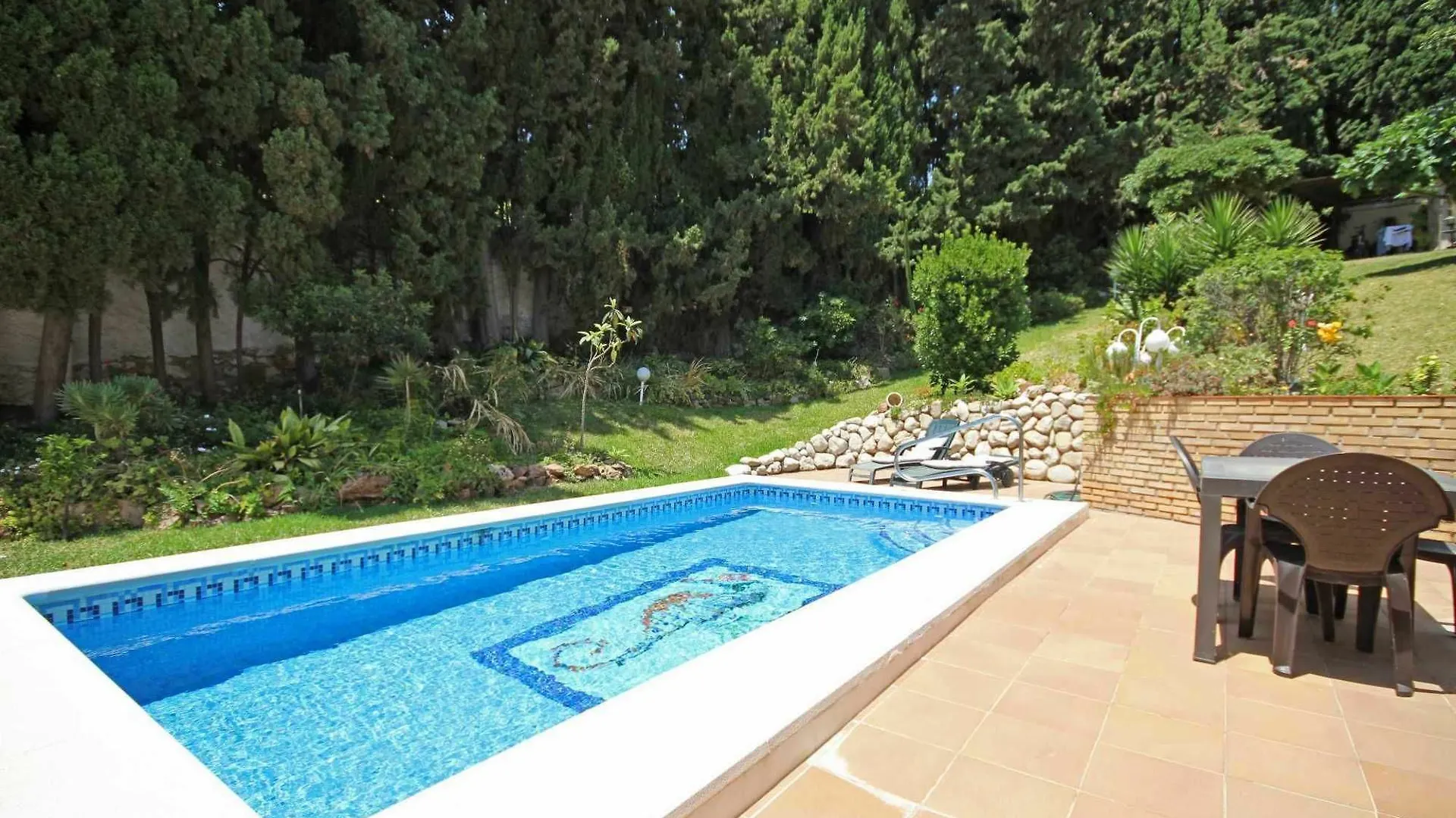 Camaleon Grupalmalaga Apartment