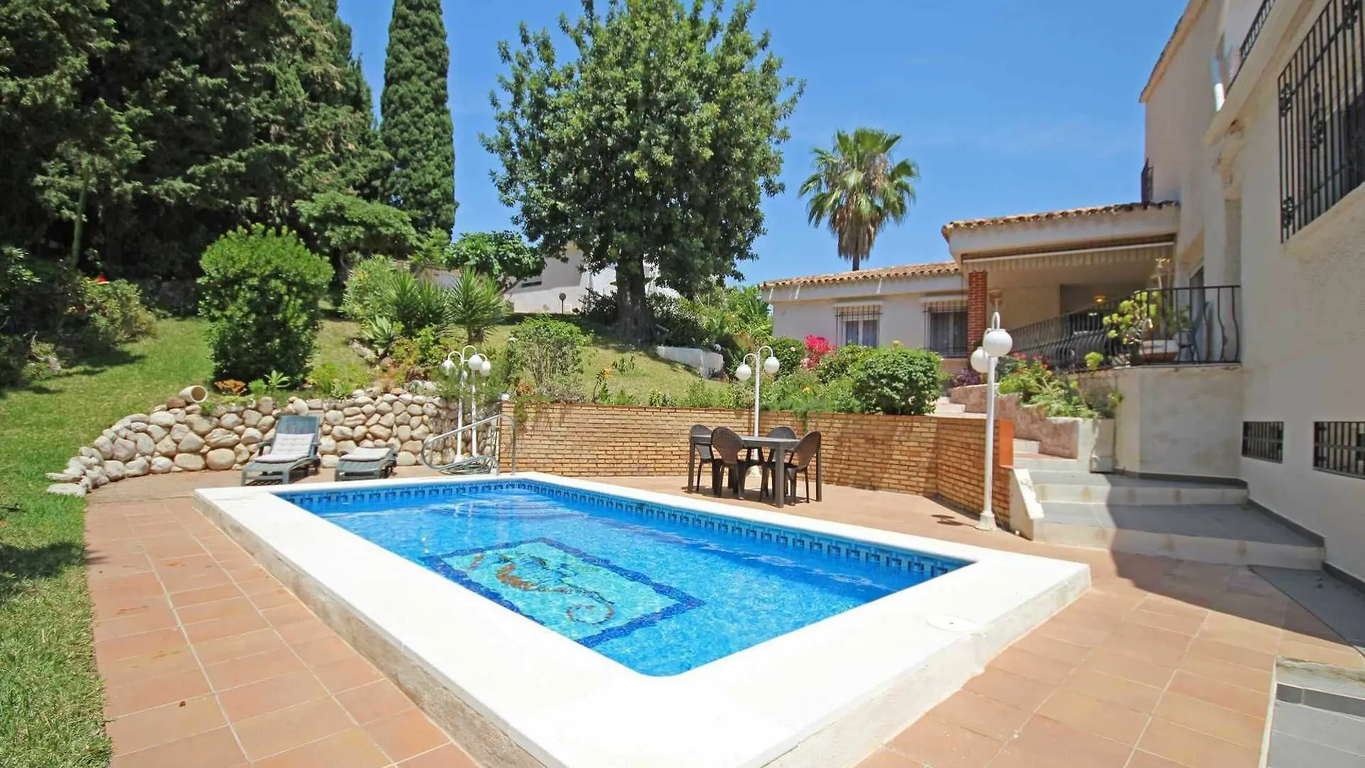 Camaleon Grupalmalaga Apartment
